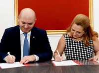 Ministry of Science and Education and Junior Achievements of Armenia extend partnership until 2020 Ministry of Science and Education and Junior Achievements of Armenia extend partnership until 2020